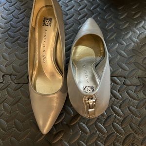 Anne Klein Akfalicia Leather shoes